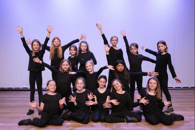 2019 Shooting Stars Musical Theatre Class